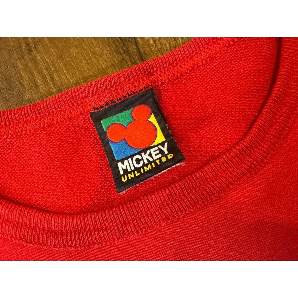 Vintage Mickey Unlimited 2X Red Graphic Oversized Sweater Long Sleeved Shirt Y2K